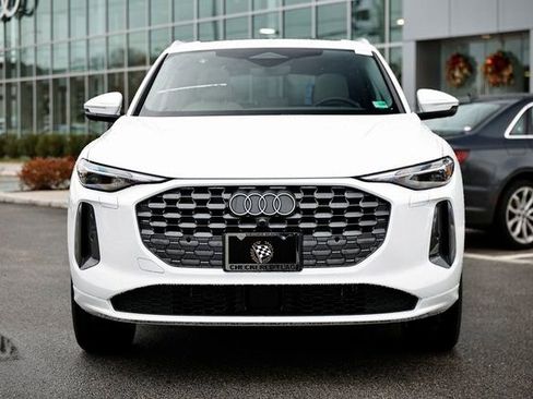 New 2025 Audi Q5 Premium AWD/4WD image 13