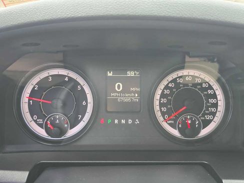 Used 2019 RAM 1500 Express w/ Express Value Package image 22