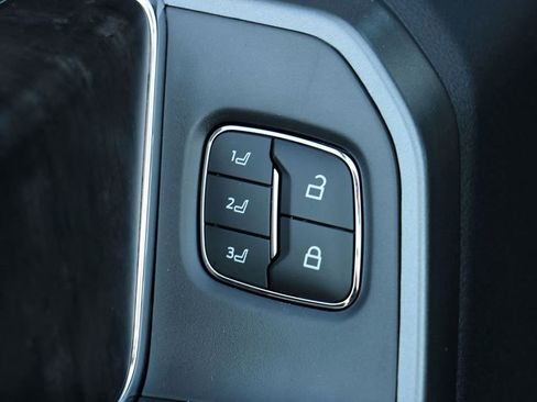 New 2026 Ford F250 Lariat AWD/4WD image 18