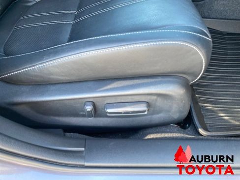 Used 2019 Honda Insight Touring image 14