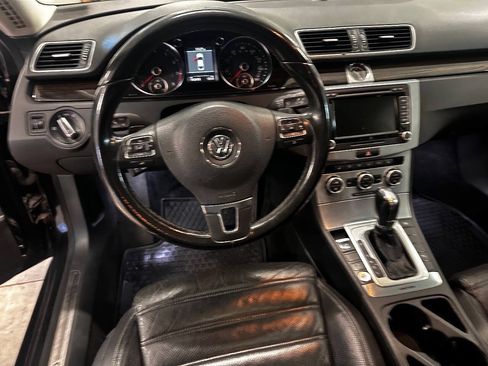 Used 2014 Volkswagen CC Executive AWD/4WD image 9