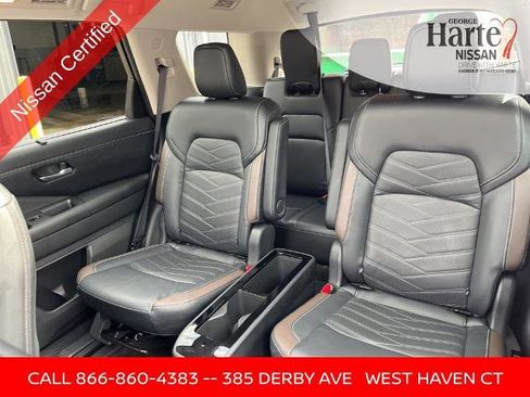 Certified 2023 Nissan Pathfinder Platinum image 26