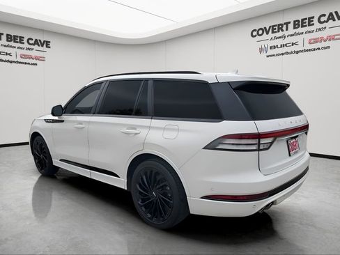 Used 2023 Lincoln Aviator Reserve w/ Equipment Group 201A image 7