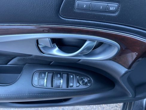 Used 2011 INFINITI M37 x w/ Premium Pkg image 15