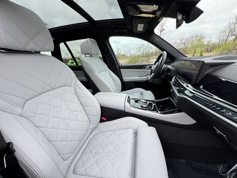 Certified 2024 BMW X5 xDrive40i w/ M Sport Package image 30