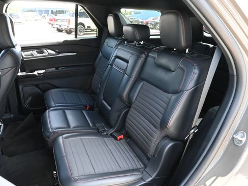 New 2026 Ford Explorer ST-Line w/ Premium Package RWD image 18