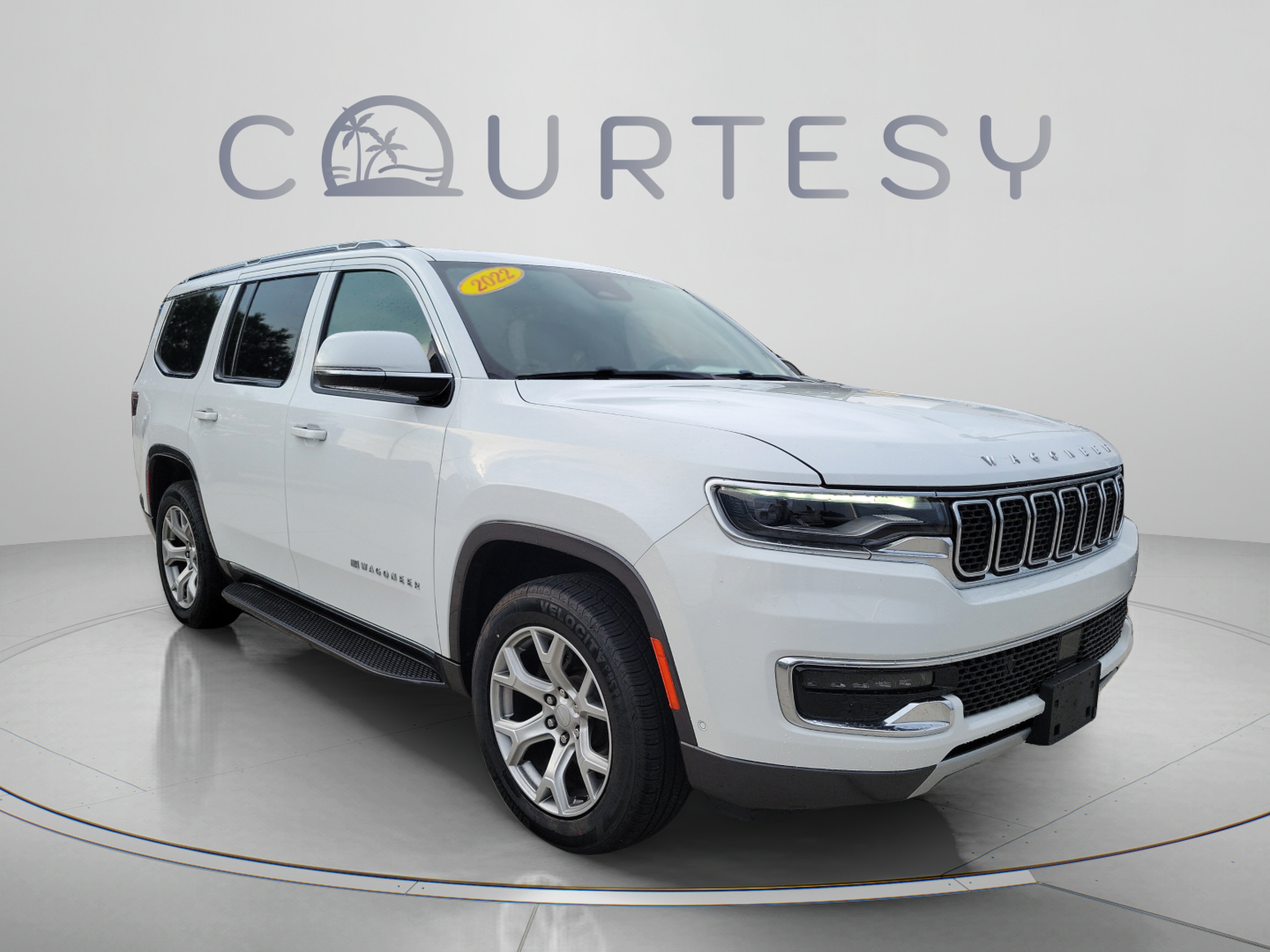 Used 2022 Jeep Wagoneer Series II AWD/4WD image 4