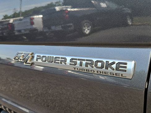 Used 2019 Ford F350 Lariat w/ Lariat Ultimate Package AWD/4WD image 10
