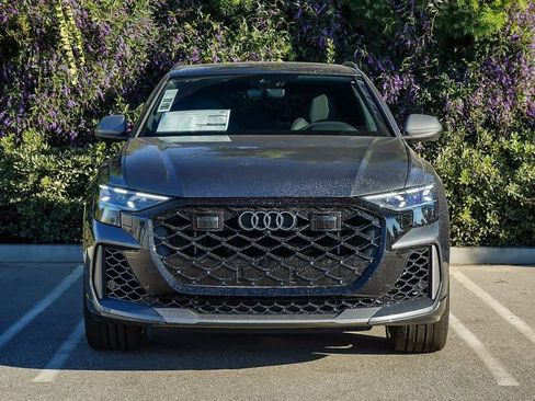 New 2026 Audi RS Q8 performance image 2