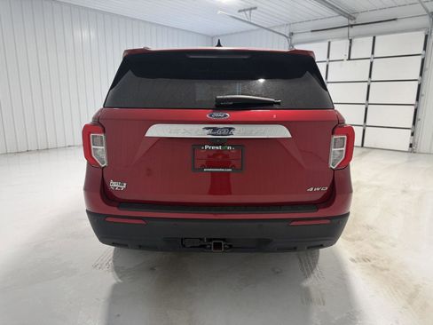 Certified 2023 Ford Explorer XLT w/ Class IV Trailer Tow Package image 5