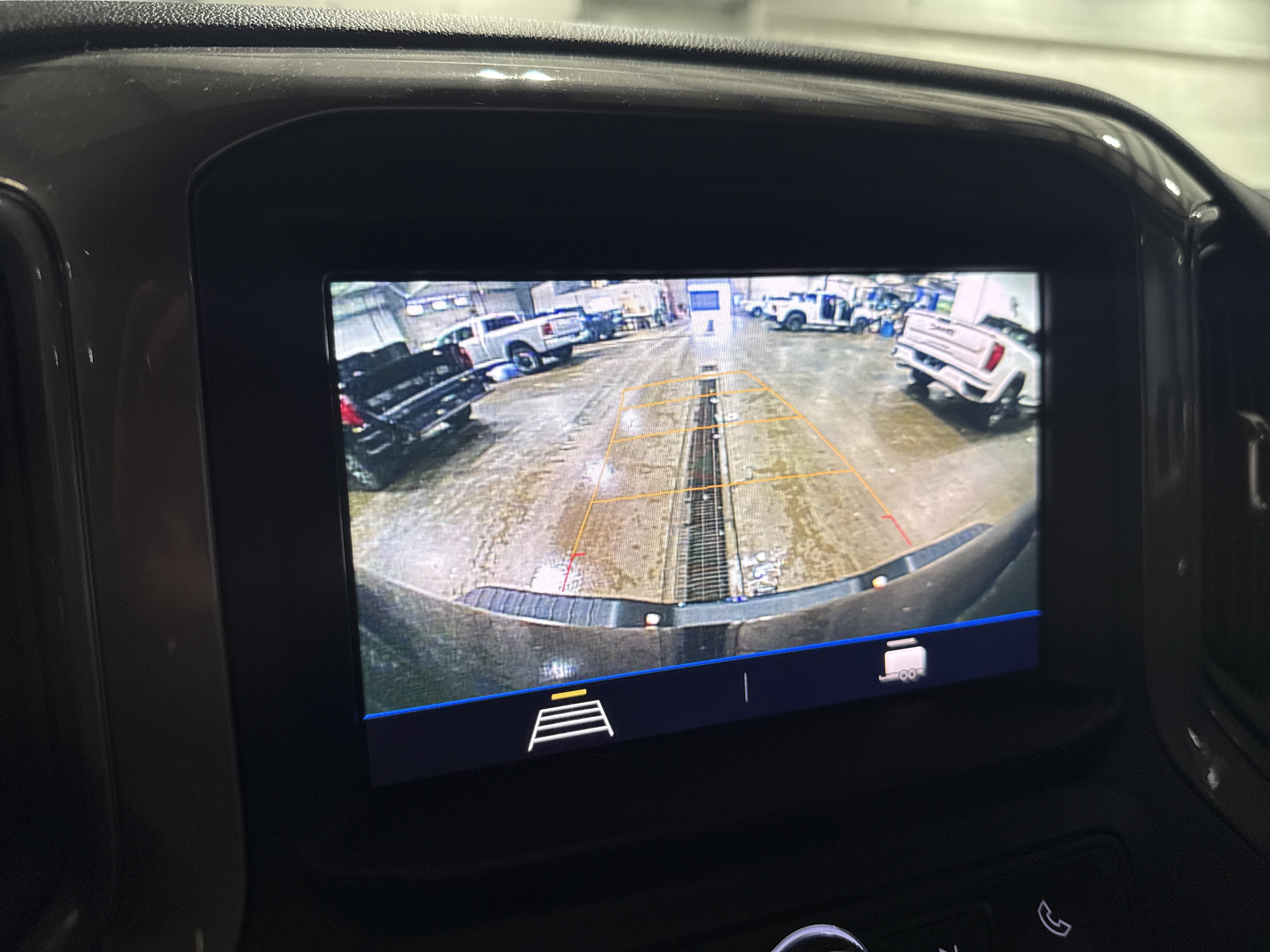 Used 2021 Chevrolet Silverado 2500 Custom w/ Custom Value Package AWD/4WD image 13