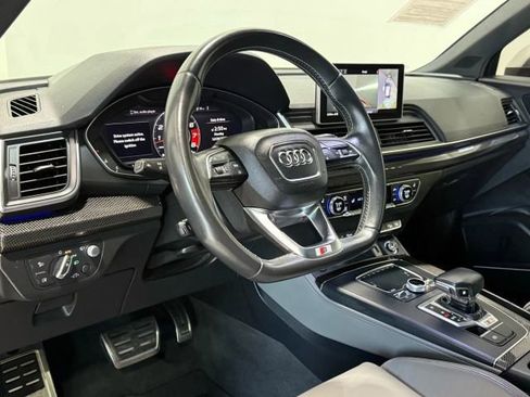 Used 2018 Audi SQ5 Prestige w/ Prestige Package image 12