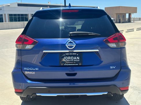 Used 2019 Nissan Rogue SV FWD image 7