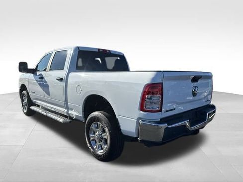 Used 2024 RAM 2500 Big Horn w/ Bed Utility Group image 5