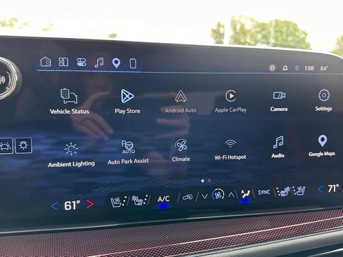 Used 2024 Chevrolet Traverse RS w/ LPO, Floor Liner Package AWD/4WD image 29