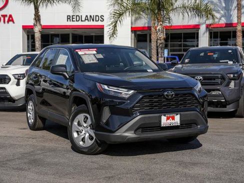 Certified 2024 Toyota RAV4 LE image 1