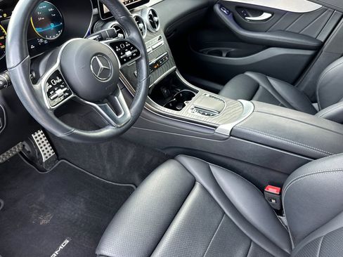 Used 2023 Mercedes-Benz GLC 300 4MATIC Coupe image 9