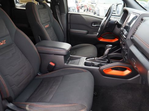 Used 2022 Nissan Frontier Pro-X RWD image 28