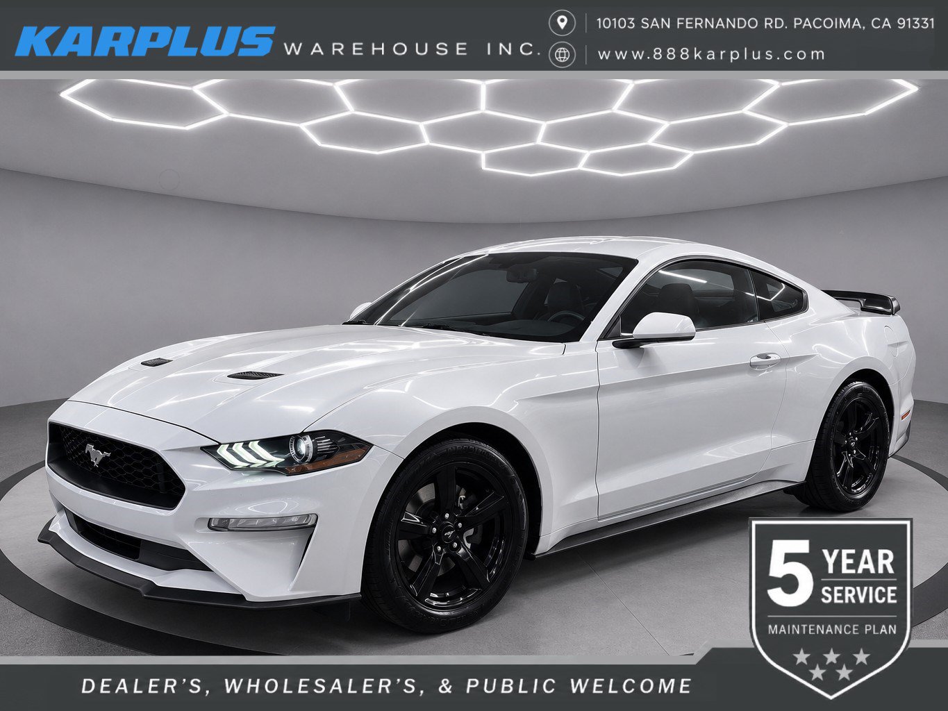 Used 2018 Ford Mustang Coupe RWD image 1