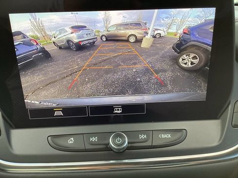 Used 2025 Chevrolet Blazer LT AWD/4WD image 18