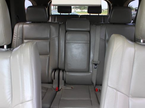 Used 2011 Dodge Durango Crew image 13