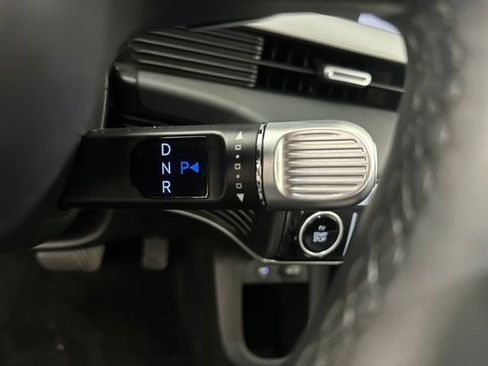 Used 2024 Hyundai Ioniq 5 SEL image 20