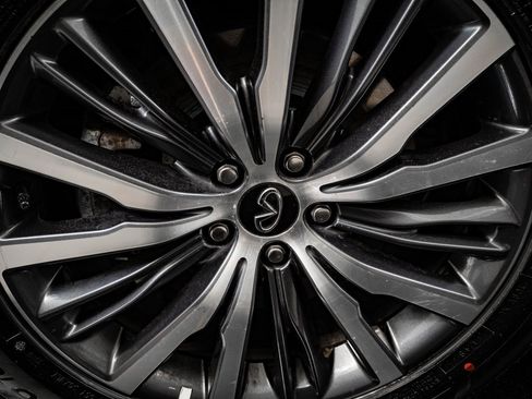 Used 2024 INFINITI QX60 Sensory image 8