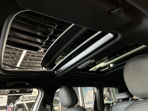 Used 2024 MINI Cooper Clubman John Cooper Works image 19