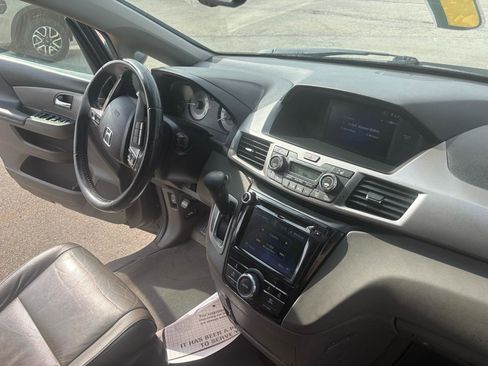 Used 2016 Honda Odyssey EX-L image 38