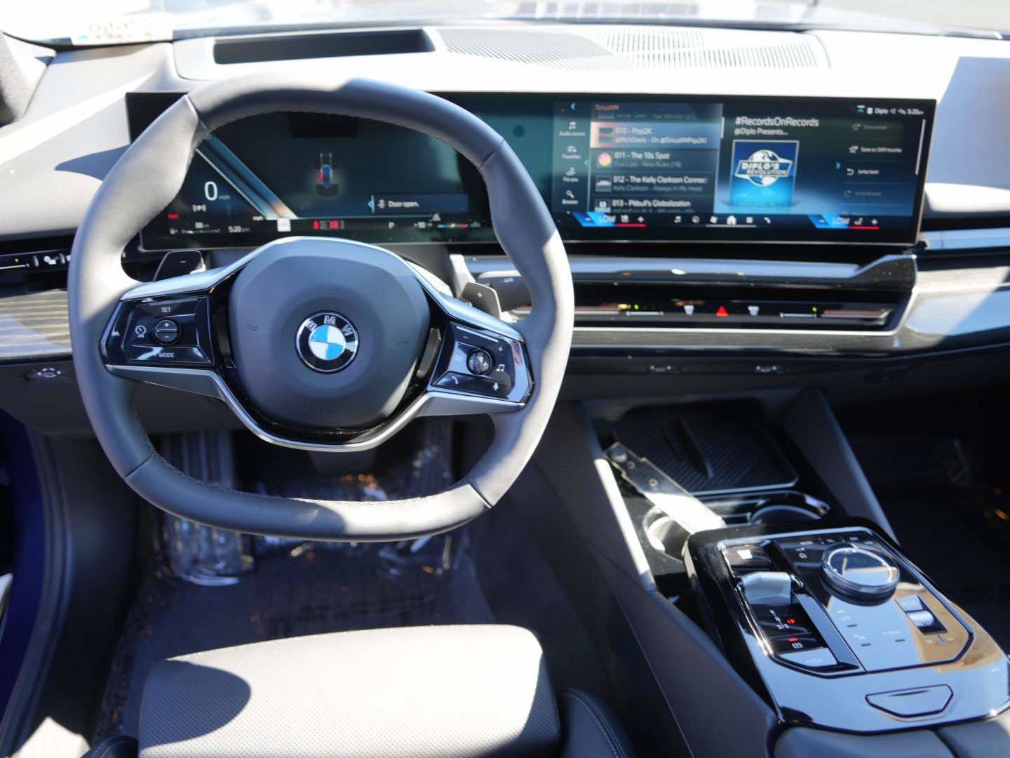 Used 2025 BMW 530i RWD image 7