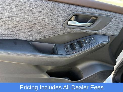 Certified 2023 Nissan Rogue SV AWD/4WD image 24