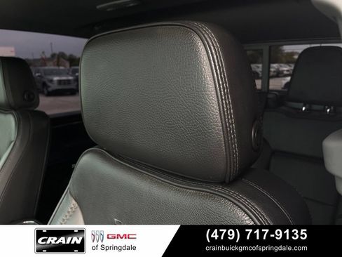 Used 2024 GMC Sierra 2500 Denali w/ Denali Reserve Package AWD/4WD image 21