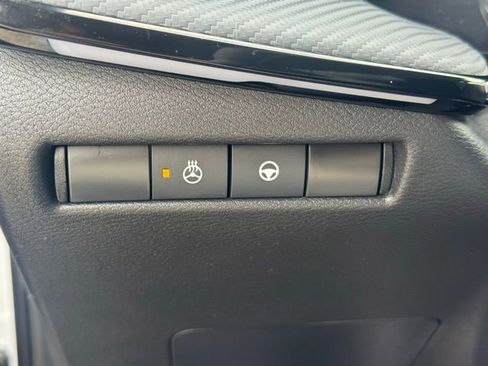 New 2025 Nissan Kicks SR w/ SR Premium Package image 25