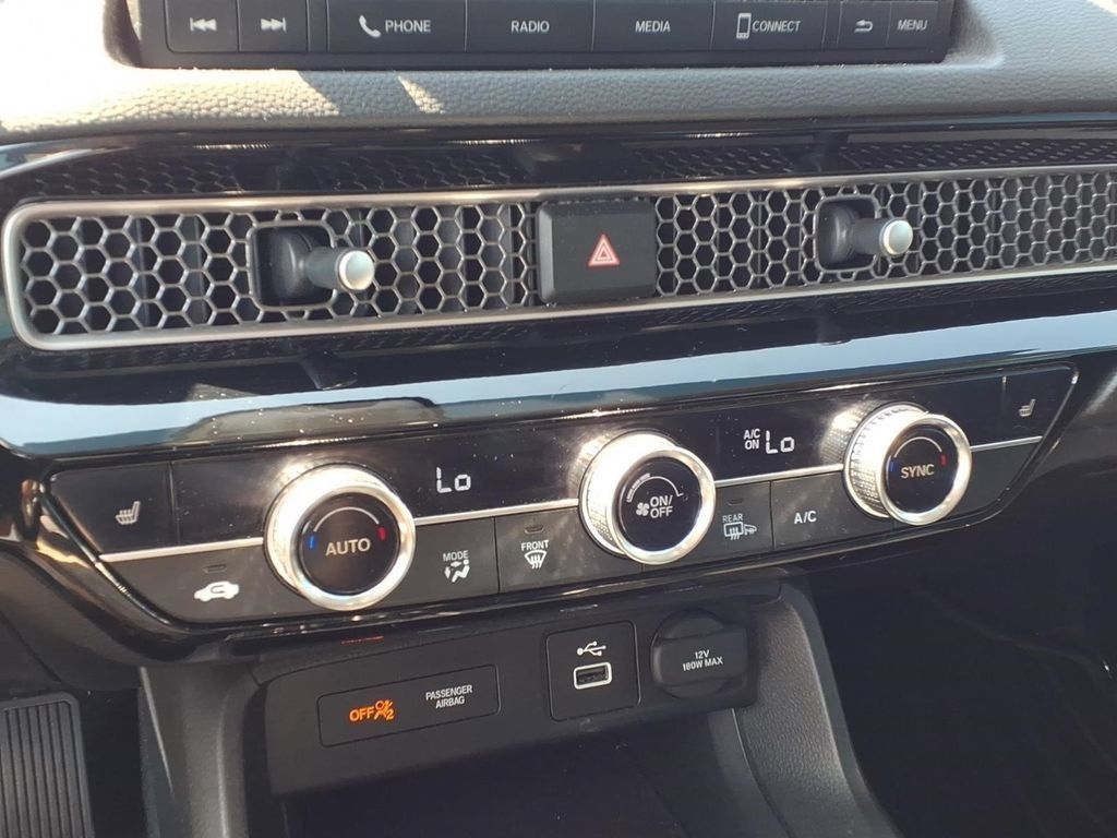 Used 2022 Honda Civic EX image 19