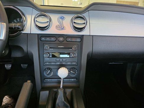 Used 2009 Ford Mustang GT Premium RWD image 11