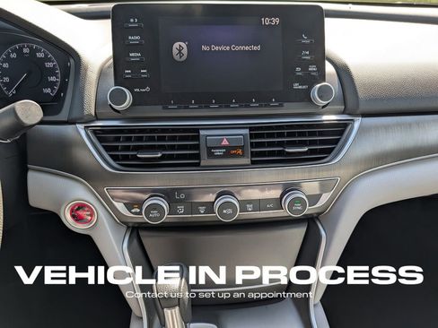 Used 2018 Honda Accord LX image 23