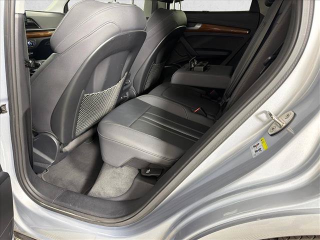 Used 2021 Audi Q5 2.0T Premium Plus w/ Premium Plus Package AWD/4WD image 22