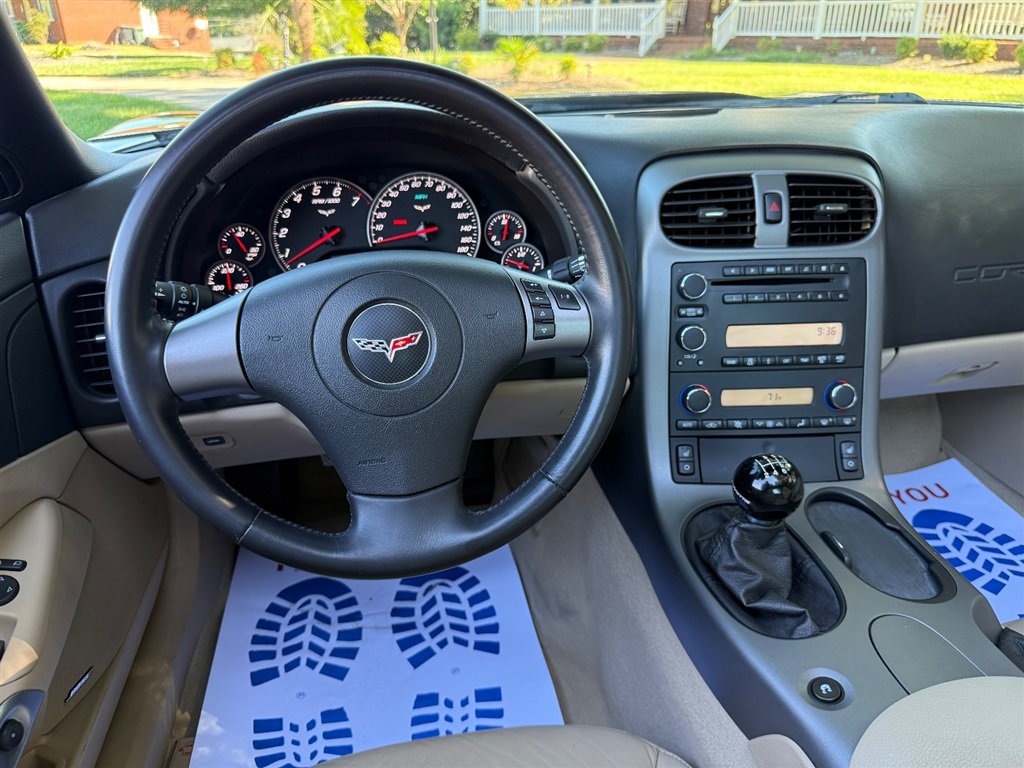 Used 2007 Chevrolet Corvette Coupe w/ Preferred Equipment Group RWD image 54