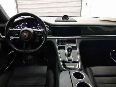 Certified 2023 Porsche Panamera GTS image 13