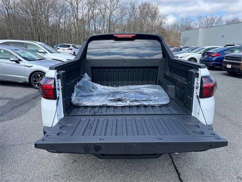 New 2025 Hyundai Santa Cruz SEL image 4