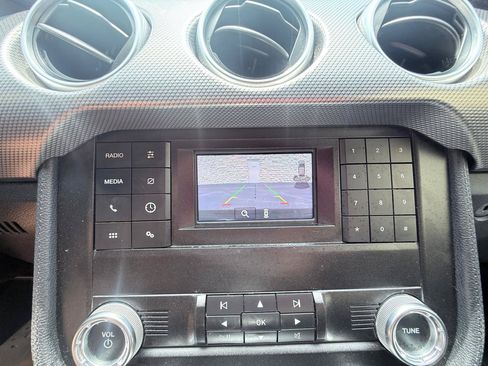 Used 2019 Ford Mustang GT RWD image 15