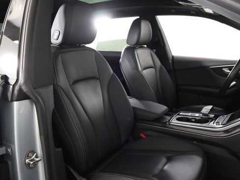 Used 2023 Audi Q8 Premium w/ Black Optic Package AWD/4WD image 29
