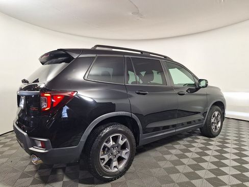 Used 2023 Honda Passport TrailSport image 5