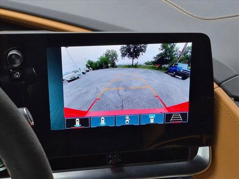 Used 2024 Chevrolet Corvette Z06 RWD image 14