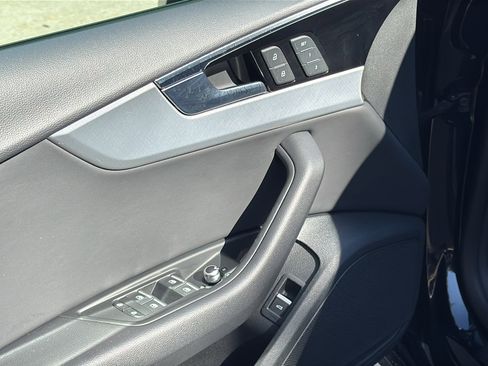 Used 2025 Audi A5 2.0T Premium Plus image 13