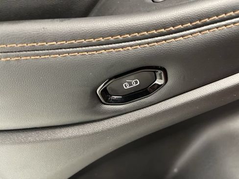 New 2026 Jeep Cherokee Limited AWD/4WD image 19