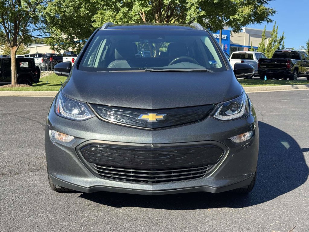 Used 2020 Chevrolet Bolt Premier w/ Infotainment Package FWD image 25