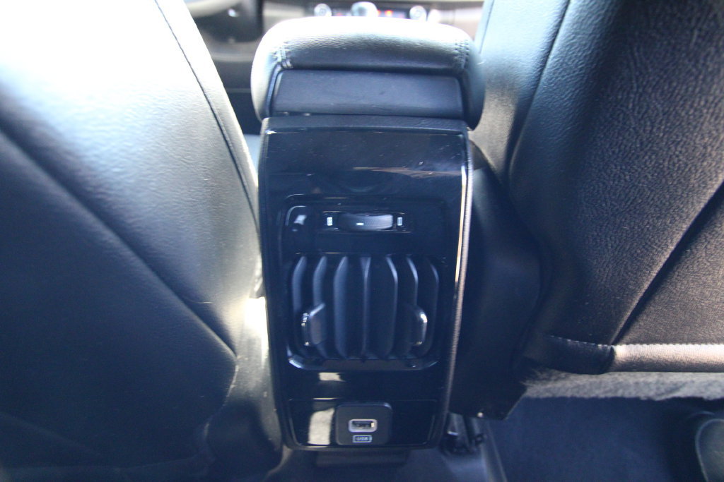 Used 2024 Jeep Compass Limited AWD/4WD image 32