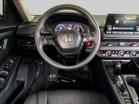 Used 2023 Honda Accord EX image 6