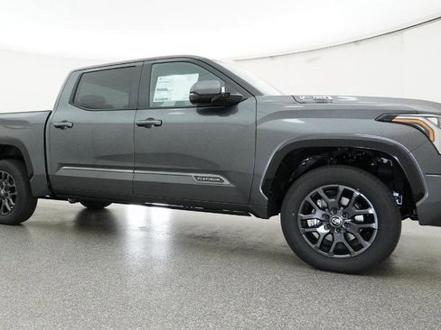 New 2026 Toyota Tundra Platinum AWD/4WD image 31